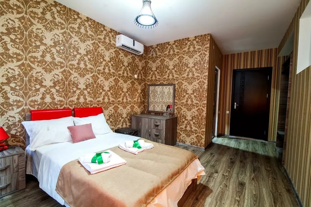 هتل الگانس تفلیس